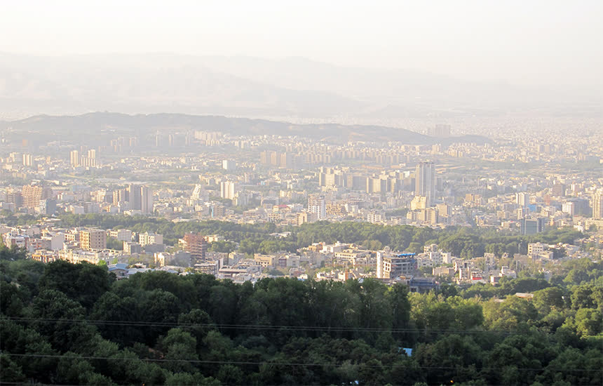 نمایی هوایی از درختان پارک جمشیدیه